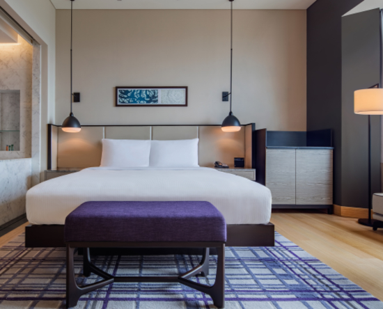 Hilton Kuala Lumpur Hotel, Malaysia – Executive Zimmer mit Kingsize-Bett